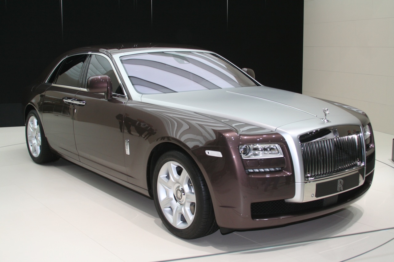rolls_royce_ghost_1.jpg