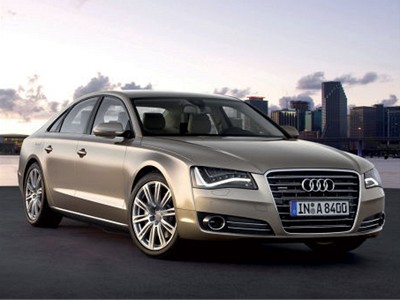 2011_Audi_A8_1.jpg